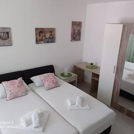 Simb Apartment *